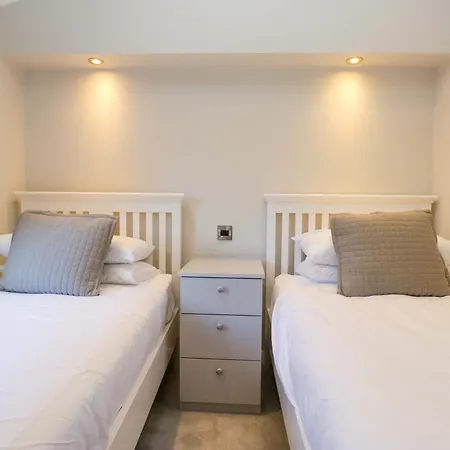 بيت للعطل 7 View *